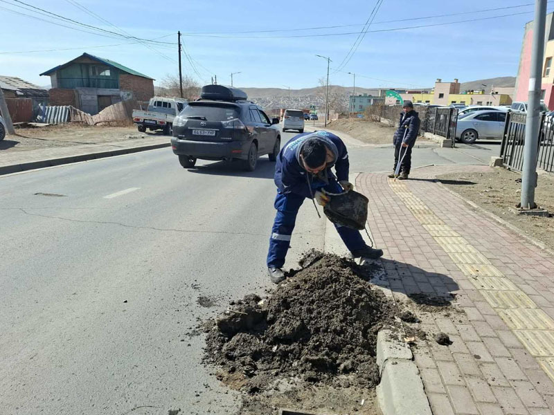 Борооны ус зайлуулах шугам хоолойн цэвэрлэгээ үргэлжилж байна